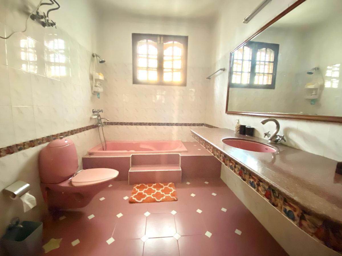 Roshani Pool Villa Gurgaon - 7Br #Privatepool #Villa #Bungalow #Garden #Staycation Екстериор снимка