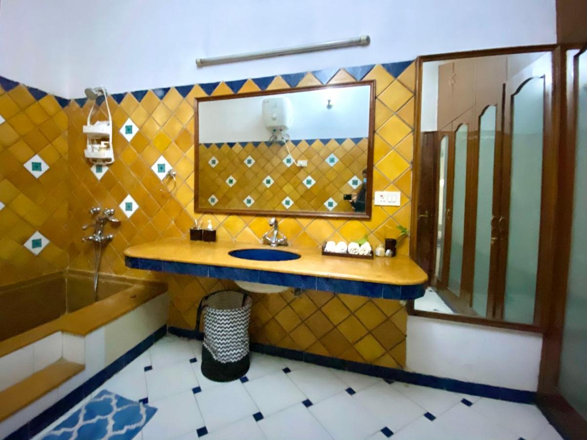 Roshani Pool Villa Gurgaon - 7Br #Privatepool #Villa #Bungalow #Garden #Staycation Екстериор снимка