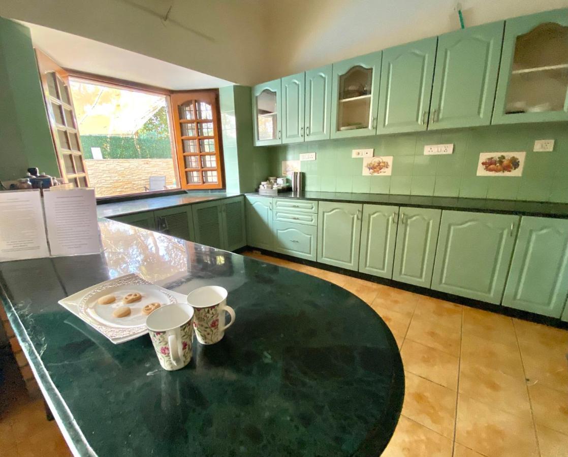 Roshani Pool Villa Gurgaon - 7Br #Privatepool #Villa #Bungalow #Garden #Staycation Екстериор снимка